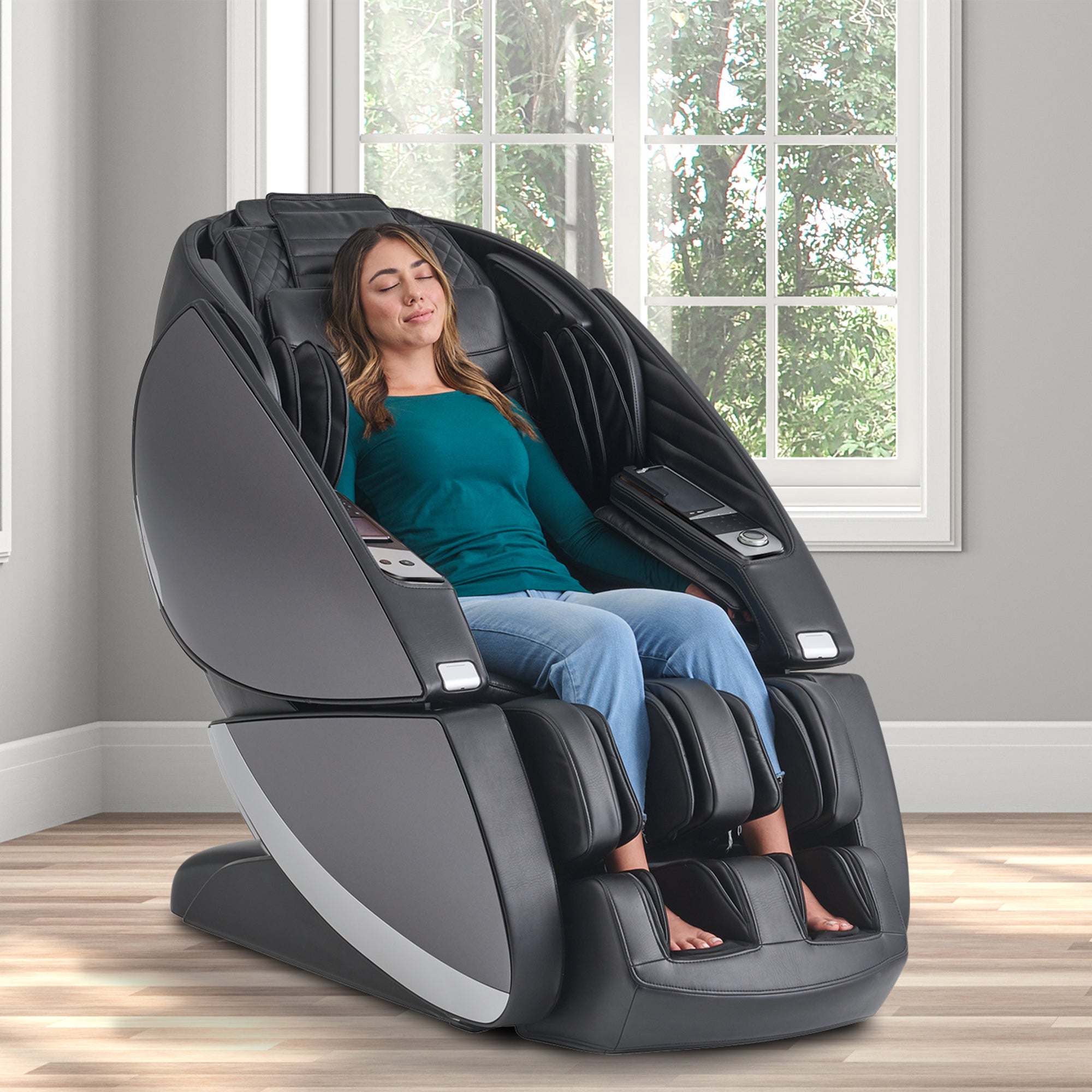 Woman in Super Novo X Massage Chair